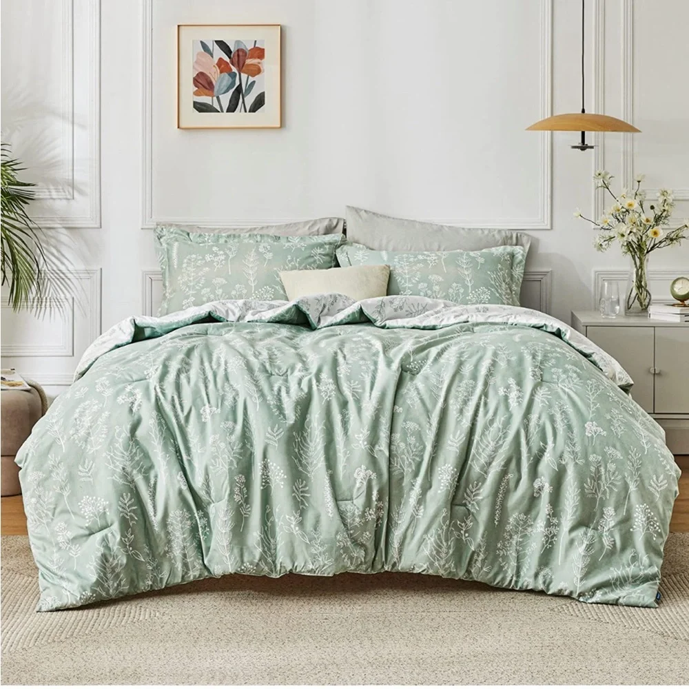 BEDSURE Twin Comforter - Sage Green Reversible Floral Design